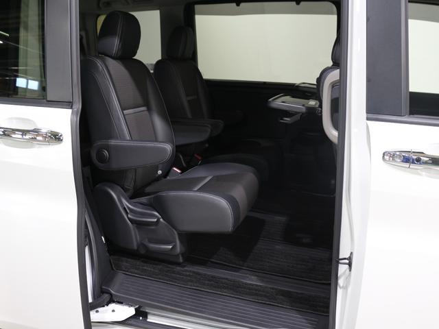 ステップワゴンスパーダ e:HEVスパーダG・EXホンダセンシング 純正メモリーナビ フルセグ DVD リアカメラ ETC シートヒーター 両側電動スライドドア LEDヘッドライト アルミホイール(10枚目)