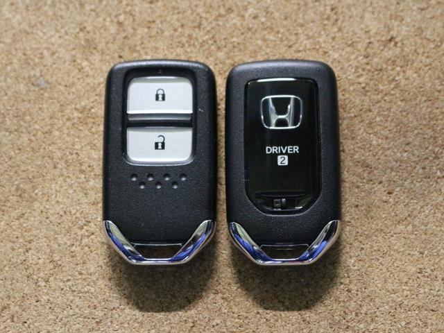 ＷＲ－Ｖ Ｚ＋　ギャザズメモリーナビ　フルセグ　リアカメラ　ＬＥＤヘッドライト　アルミホイール（20枚目）