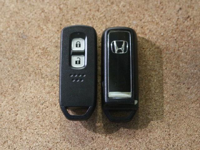 N-ONE RS ディスプレイーオーディオ リアカメラ LEDヘッドライト アルミホイール(21枚目)