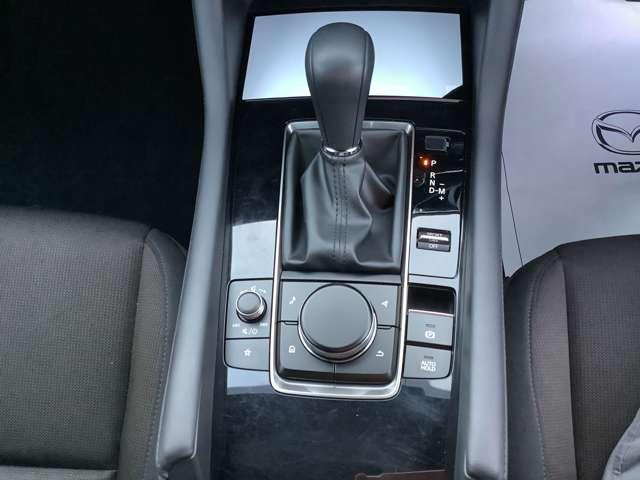 ＭＡＺＤＡ３ファストバック ２．０　２０Ｓ　プロアクティブ　ツーリング　セレクション　元社用車　メモリーナビ　ＥＴＣ　３６０°モニタ－（13枚目）