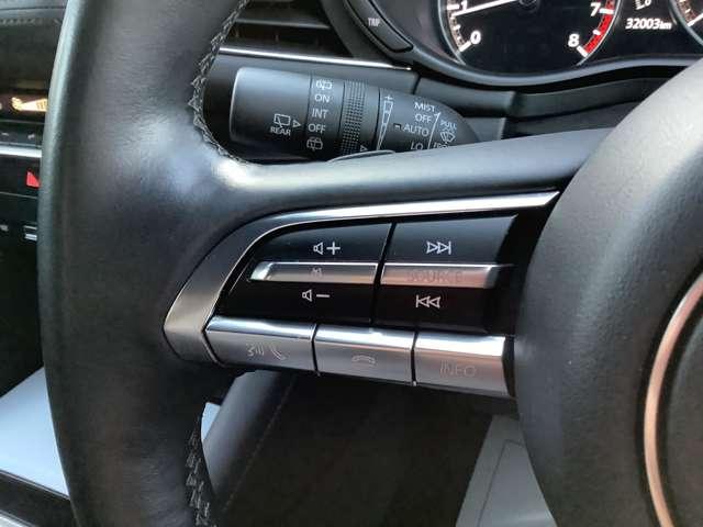 ＭＡＺＤＡ３ファストバック ２．０　２０Ｓ　プロアクティブ　ツーリング　セレクション　元社用車　メモリーナビ　ＥＴＣ　３６０°モニタ－（14枚目）