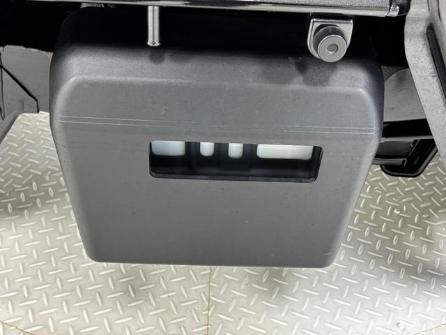 ハイゼットトラック ジャンボエクストラ CDチューナー オートライト CVT マニュアルエアコン LED荷台作業灯 LEDヘッドランプ LEDフォグランプ(25枚目)