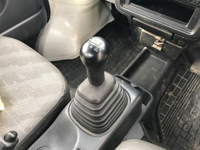 KC 4WD エアコン パワーステアリング 5速マニュアル 三方開 走行距離80324キロ 修復歴無し 保証付き 車検2022年1月まで ドアバイザー 作業灯(26枚目)