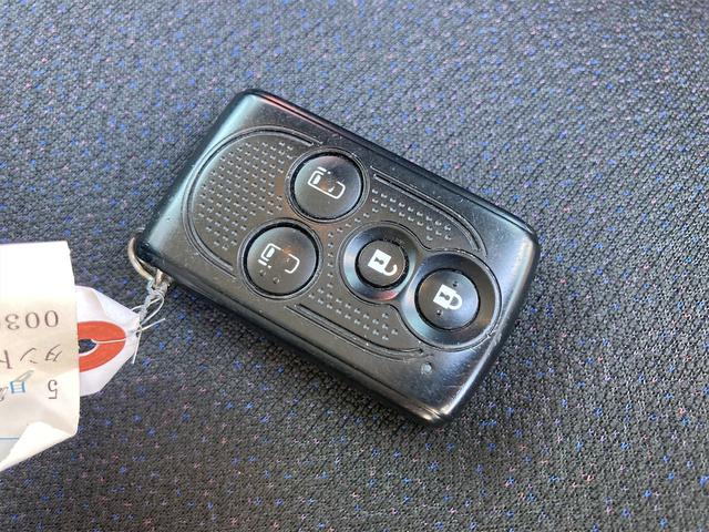 カスタムRS SA 4WD ターボ ナビ フルセグTV 両側パワースライドドア バックカメラ 電動格納ミラー USB CD キーレス ナビ&TV ベンチシート オートライト オートエアコン DVD LEDヘッドライト(32枚目)