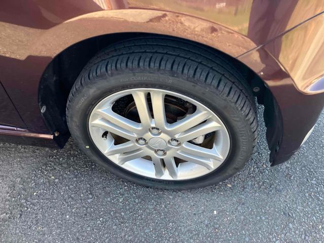 ムーヴコンテ カスタム　ＲＳ　４ＷＤ　ドライブレコーダー　ナビ　ＴＶ　ＨＩＤ　スマートキー　アイドリングストップ　電動格納ミラー　ベンチシート　ターボ　ＣＶＴ　盗難防止システム　ＡＢＳ　ＣＤ　ＵＳＢ　アルミホイール　衝突安全ボディ（21枚目）