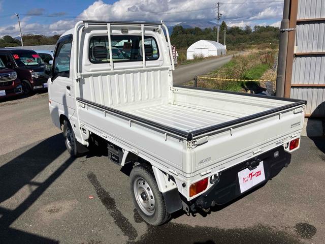 ご覧頂きまして誠に有難うございます!!是非ご来店して頂き、実際にご覧になって頂ければと思います。お客様からのご連絡をスタッフ一同、心よりお待ちしております