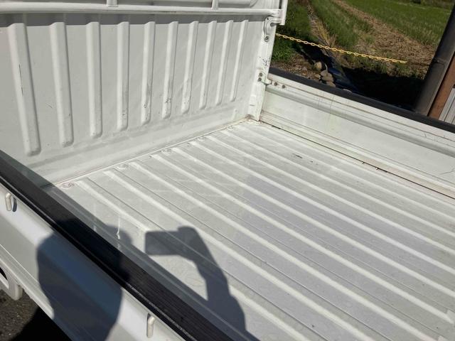 この度は当店のお車をご覧になっていただき、誠にありがとうございます。ぜひじっくりとご検討下さい。気軽にお問合せ・お見積りお待ちしております。