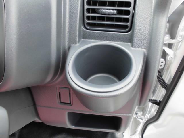 キャリイトラック KCエアコン・パワステ農繁仕様 切替式4WD・5速マニュアル・ハイビームアシスト付LEDオートライト・4枚リーフ・荷台LED作業灯・ゲートチェーン・アイドリングストップ・リアパーキングアシスト・デフロック・キーレス・パワーウインドー(40枚目)