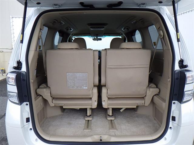 ヴェルファイアハイブリッド Ｘ　４ＷＤ　フルセグ　ＨＤＤナビ　ＤＶＤ再生　後席モニター　バックカメラ　ＥＴＣ　ドラレコ　両側電動スライド　ＨＩＤヘッドライト　乗車定員７人　３列シート（33枚目）