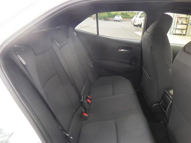 カローラスポーツ ハイブリッドＧ　Ｚ　フルセグ　メモリーナビ　バックカメラ　衝突被害軽減システム　ＥＴＣ　ドラレコ　ＬＥＤヘッドランプ（12枚目）