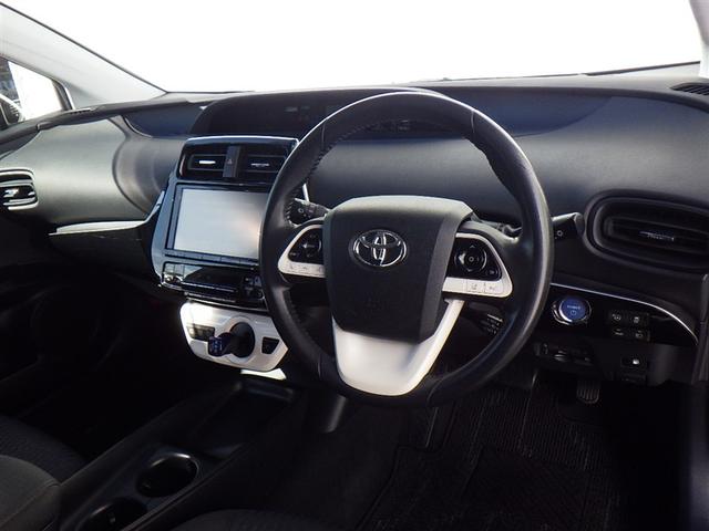 プリウス S フルセグ メモリーナビ DVD再生 バックカメラ 衝突被害軽減システム ETC LEDヘッドランプ(9枚目)