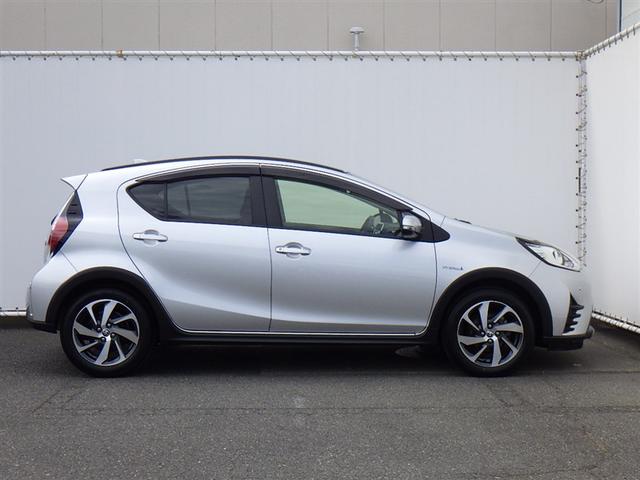 アクア クロスオーバー フルセグ メモリーナビ DVD再生 バックカメラ 衝突被害軽減システム ETC(5枚目)