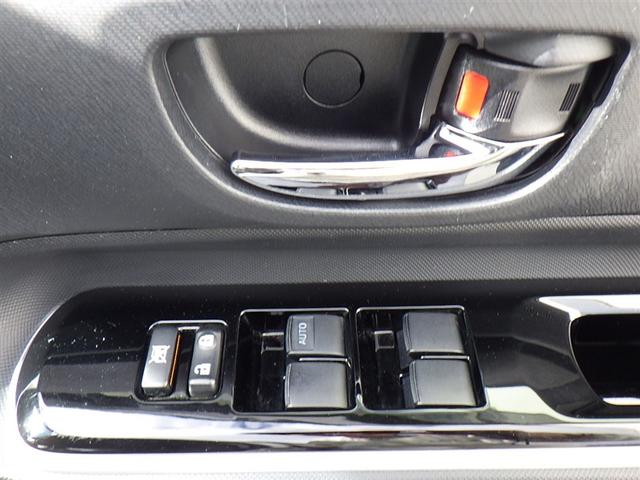 アクア クロスオーバー フルセグ メモリーナビ DVD再生 バックカメラ 衝突被害軽減システム ETC(11枚目)