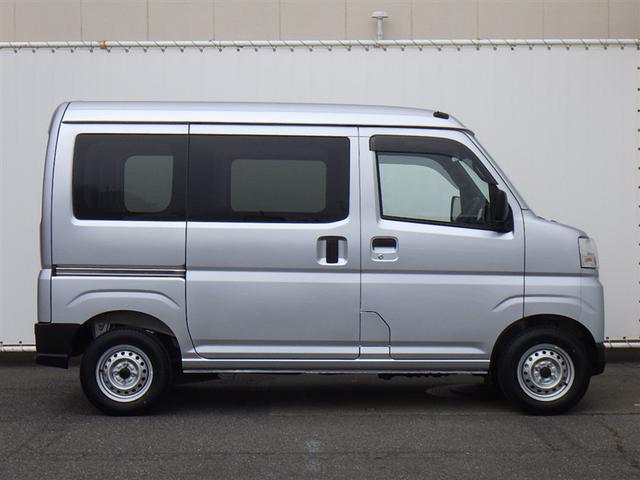 ピクシスバン デラックス　４ＷＤ　ワンセグ　メモリーナビ　衝突被害軽減システム　アイドリングストップ（5枚目）