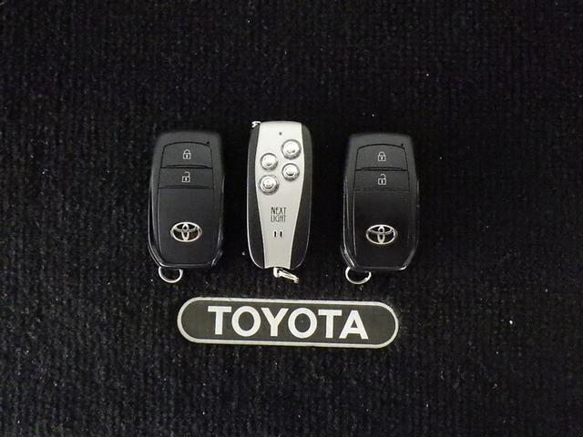 ヤリス G メモリーナビ DVD再生 バックカメラ 衝突被害軽減システム ETC(38枚目)