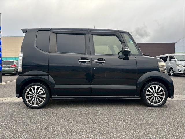 N-BOXカスタム ターボSSパッケージ 両側パワースライドドア 社外ドラレコ 社外エンジンスターター あんしんパッケージ(8枚目)