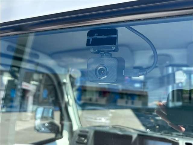 キャリイトラック KCエアコン・パワステ 前後ドラレコ 社外アルミホイール 社外メモリーナビ ワンセグTV 4WD(19枚目)