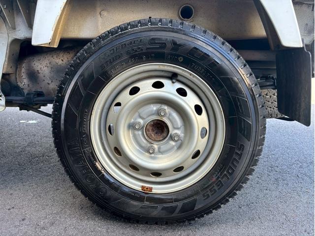 キャリイトラック FC 4WD エアコン パワステ(10枚目)