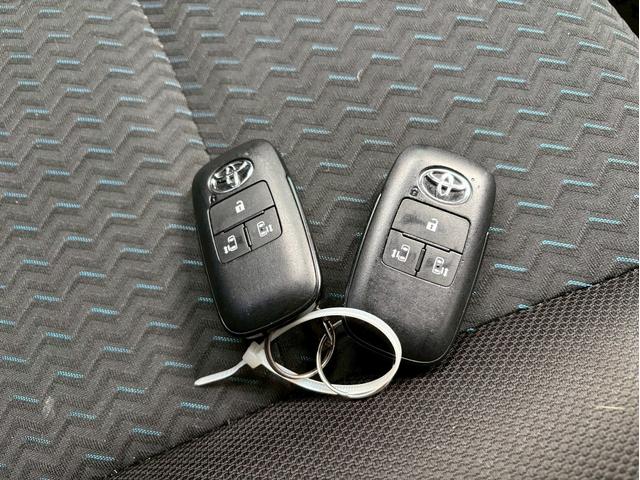 ルーミー カスタムG 4WD アダクティブクルーズコントロール 両側パワースライドドア ETC 衝突軽減ブレーキ レーンキープアシスト LEDヘッドライト フルセグTV Bカメラ(20枚目)