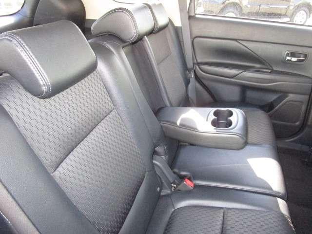 2.0 G ナビパッケージ 4WD AC100V/1500W(16枚目)