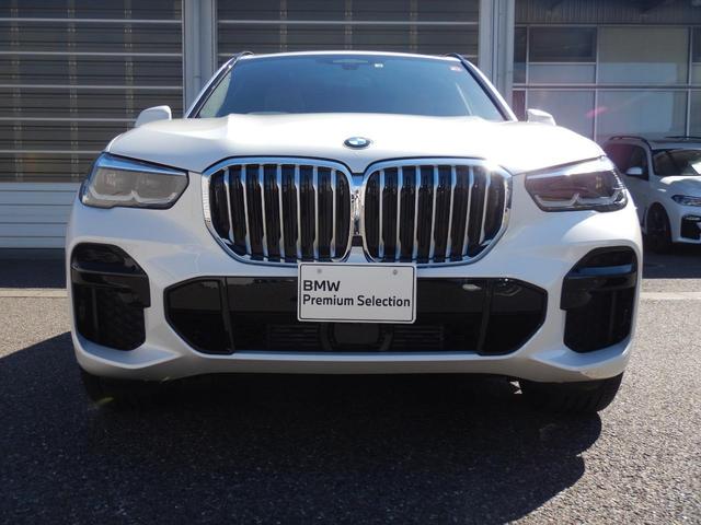 Ｘ５ ｘＤｒｉｖｅ　４０ｄ　Ｍスポーツハイラインパッケージ　下取１オーナー　電動パノラマ・ガラス・サンルーフ　ＡＣＣ　アダプティブＬＥＤヘッドライト　７人乗り　ドライビング・アシスト・プロフェッショナル　パーキング・アシスト・プラス（5枚目）