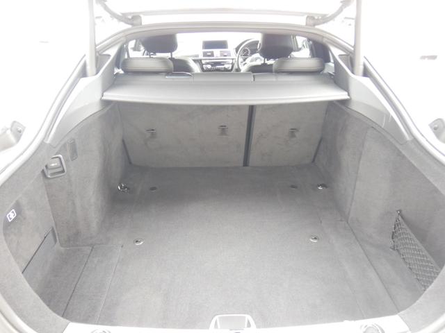 ４シリーズ ４４０ｉグランクーペ　Ｍスポーツ　アダプティブＬＥＤヘッドライト　ＢＭＷヘッドアップ・ディスプレイ　アクティブ・クルーズ・コントロール　オートマチック・テールゲート　地上デジタル・チューナー　ドライブ・レコーダー（17枚目）