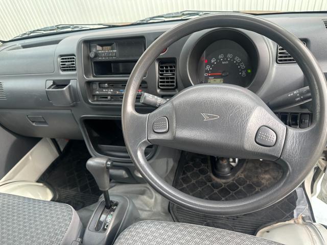 ハイゼットトラック スペシャル 4WD オートマチック パワステ ストロング防錆 エアコン無し(13枚目)