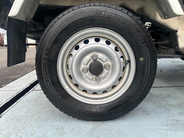 ハイゼットトラック スペシャル 4WD オートマチック パワステ ストロング防錆 エアコン無し(19枚目)