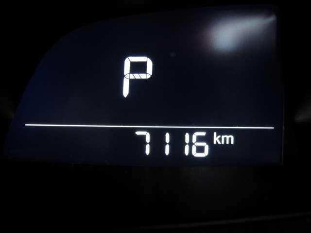 MAZDA2 1.5 15BD 4WD 冬タイヤセット車内積載 8インチモニター 禁煙車 カープレイ対応 スポーツモード ハイビームコントロール LEDヘッドランプ ナビSD バックカメラ ETC スマートシティブレーキサポート(4枚目)