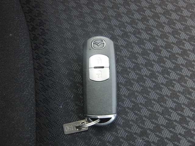 デミオ 1.5 XD ディーゼルターボ ワンオーナー 禁煙 社外1カメラドラレコ ナビSD CD/DVD/フルセグTV/USB/BLUETOOTH バックカメラ 光軸調整機能付きハロゲンランプ フロントフォグランプ 衝突軽減ブレーキ(12枚目)