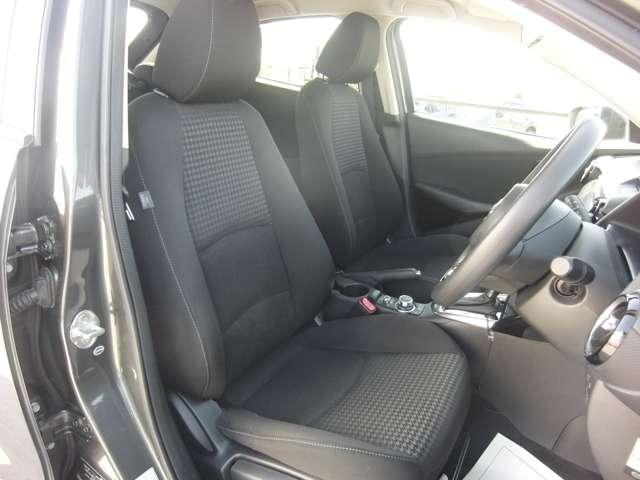 デミオ 1.5 XD ディーゼルターボ ワンオーナー 禁煙 社外1カメラドラレコ ナビSD CD/DVD/フルセグTV/USB/BLUETOOTH バックカメラ 光軸調整機能付きハロゲンランプ フロントフォグランプ 衝突軽減ブレーキ(14枚目)