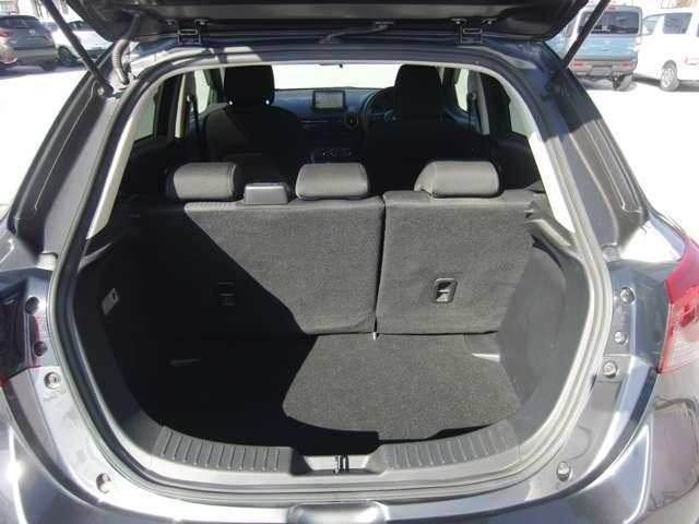 デミオ 1.5 XD ディーゼルターボ ワンオーナー 禁煙 社外1カメラドラレコ ナビSD CD/DVD/フルセグTV/USB/BLUETOOTH バックカメラ 光軸調整機能付きハロゲンランプ フロントフォグランプ 衝突軽減ブレーキ(17枚目)