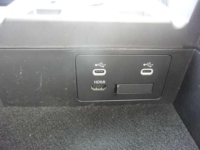 CX-60 2.5 25S エクスクルーシブ モード 4WD ワンオーナー 禁煙車 BOSEサウンド(9枚目)