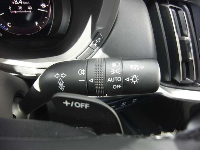 CX-60 2.5 25S エクスクルーシブ モード 4WD ワンオーナー 禁煙車 BOSEサウンド(11枚目)