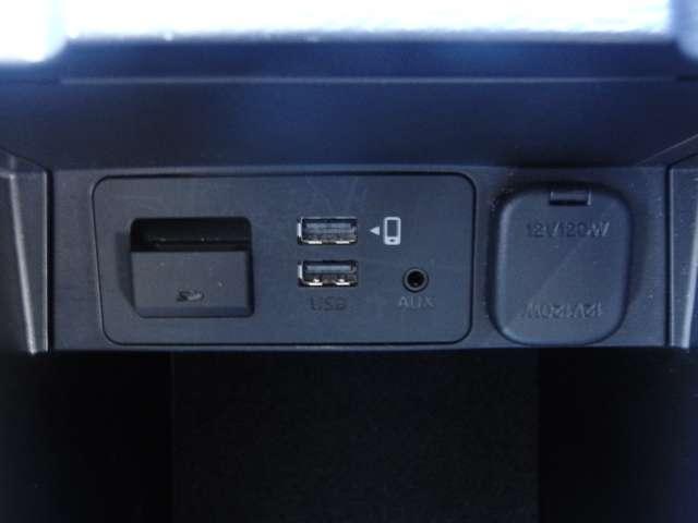 CX-5 2.2 XD スマート エディション ディーゼルターボ 4W ワンオーナー 禁煙車 8インチモニター カープレイ対応 純正2カメラタイプドライブレコーダー ナビSD 360度カメラ ETC オフロードトラクションアシスト ドライバーアテンションアラート(10枚目)