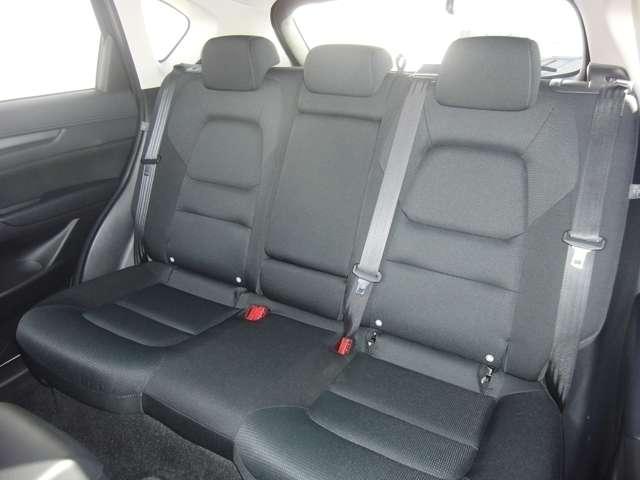 CX-5 2.2 XD スマート エディション ディーゼルターボ 4W ワンオーナー 禁煙車 8インチモニター カープレイ対応 純正2カメラタイプドライブレコーダー ナビSD 360度カメラ ETC オフロードトラクションアシスト ドライバーアテンションアラート(17枚目)