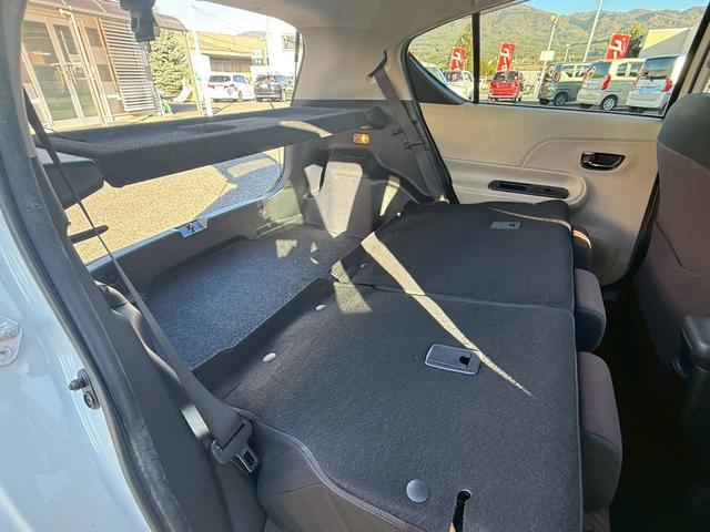 アクア G 純正ナビ TV バックカメラ ETC アイドリングストップ プッシュスタートエンジン(8枚目)