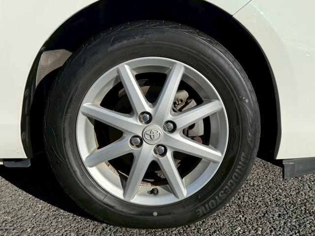 アクア G 純正ナビ TV バックカメラ ETC アイドリングストップ プッシュスタートエンジン(28枚目)