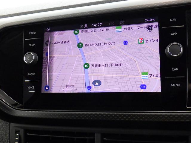 Ｔ－クロス ＴＳＩ　アクティブ　認定中古車　メモリーナビ　アルミホイール　スマートキー　ＥＴＣ　盗難防止システム　記録簿　サイドエアバッグ　横滑り防止装置　オートクルーズコントロール（3枚目）