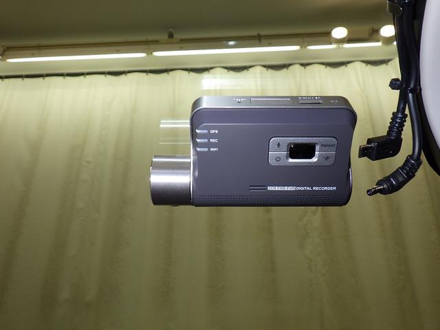 Ｔ－クロス ＴＳＩ　アクティブ　認定中古車　メモリーナビ　アルミホイール　スマートキー　ＥＴＣ　盗難防止システム　記録簿　サイドエアバッグ　横滑り防止装置　オートクルーズコントロール（15枚目）