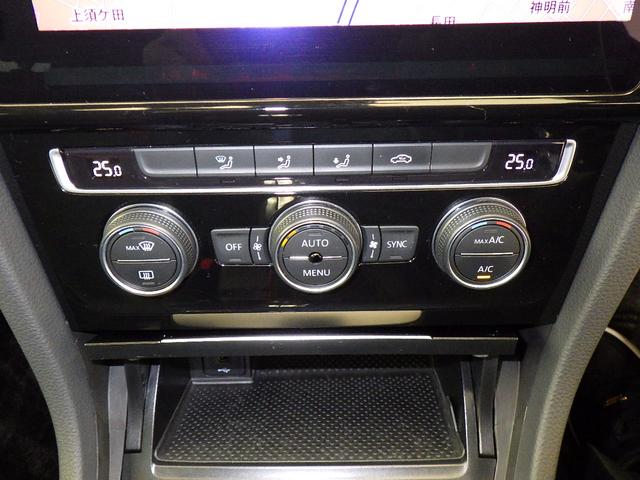ゴルフＧＴＩ パフォーマンス　認定中古車　メモリーナビ　ワンセグＴＶ　アルミホイール　スマートキー　ＥＴＣ　盗難防止システム　記録簿　サイドエアバッグ　ＣＤ　横滑り防止装置　アダプティブクルーズコントロール（9枚目）