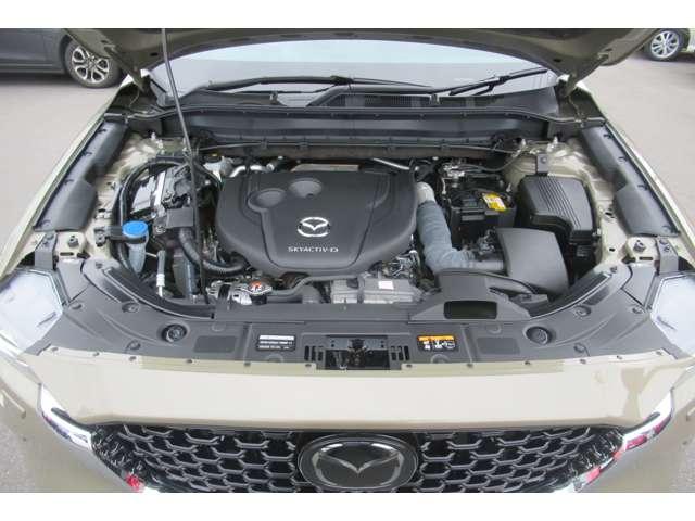 当社では中古車にも定期点検やオイル交換などをセットにしたお得なメンテナンスパック（商品名パックＤＥメンテ）を用意しております。車種や車検タイミングで様々なプランがございます。詳しくはスタッフまで♪