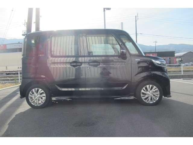 フレアワゴンカスタムスタイル ６６０　カスタムスタイル　ハイブリッド　ＸＧ　衝突軽減ブレ－キオートクル－ズオートエアコ（8枚目）