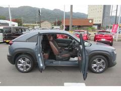 ŹϿ֡ż֤갷äƤޤΦɻ깩ŹޤǤ¿Υǥ顼ż֤ǳڤ饤դ 3