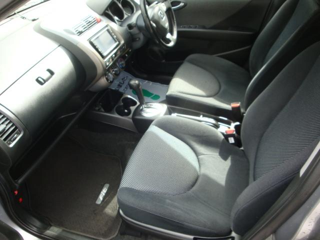 1.5T 4WD 純ナビ ETC ワンオーナー(16枚目)