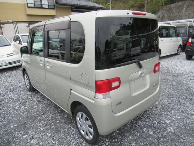 タント Ｘ　４ＷＤ　ＣＶＴ　新品タイヤ　左側パワースライドドア　スマートキー　純正オーディオ（7枚目）