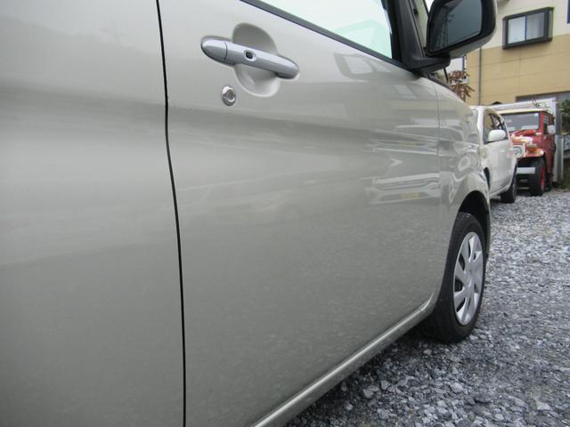 タント Ｘ　４ＷＤ　ＣＶＴ　新品タイヤ　左側パワースライドドア　スマートキー　純正オーディオ（14枚目）