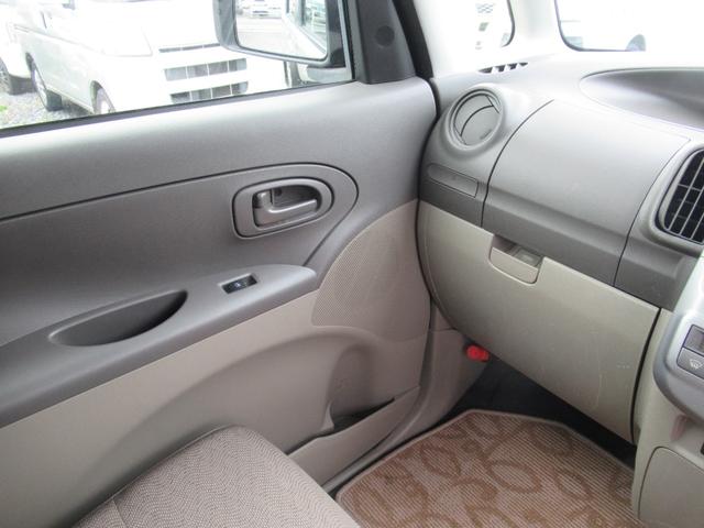 タント Ｘ　４ＷＤ　ＣＶＴ　新品タイヤ　左側パワースライドドア　スマートキー　純正オーディオ（26枚目）