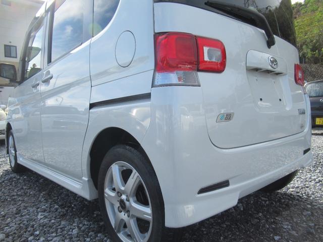 タント Ｇ　４ＷＤ　ＣＶＴ　左側パワースライドドア　新品タイヤ　　　　スマートキー　フルセグナビ　Ｂｌｕｅｔｏｏｔｈオーディオ　フォグランプ（8枚目）