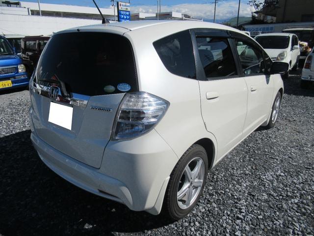 フィットハイブリッド ベースグレード　純正ナビ　ＥＴＣ　クルーズコントロール　社外アルミホイール（11枚目）